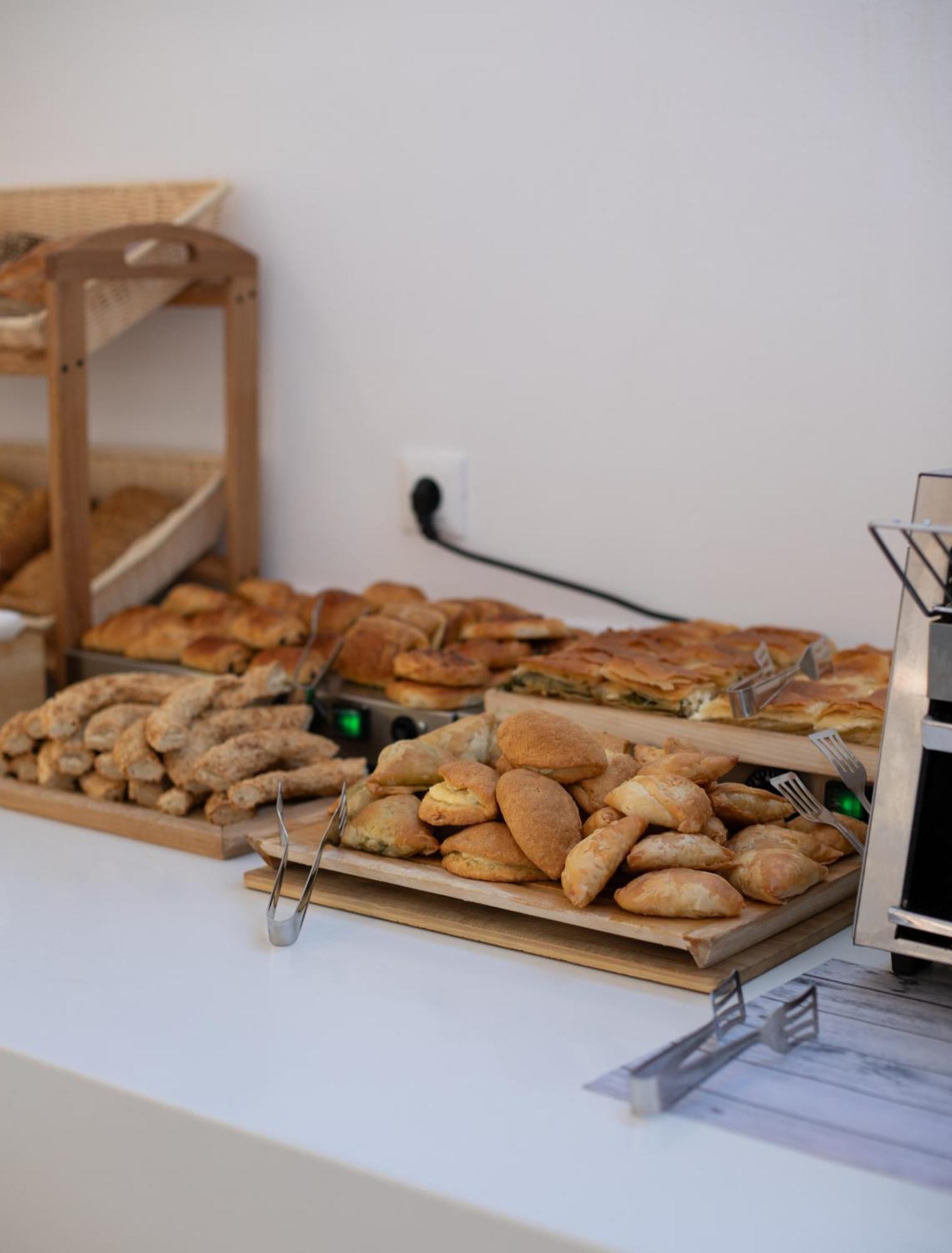 The George Mykonos Hotel 4*